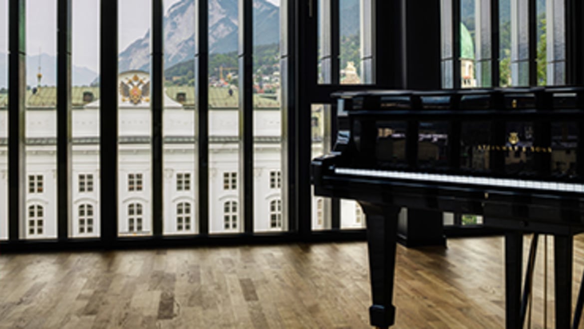 Landestheater und Haus der Musik
